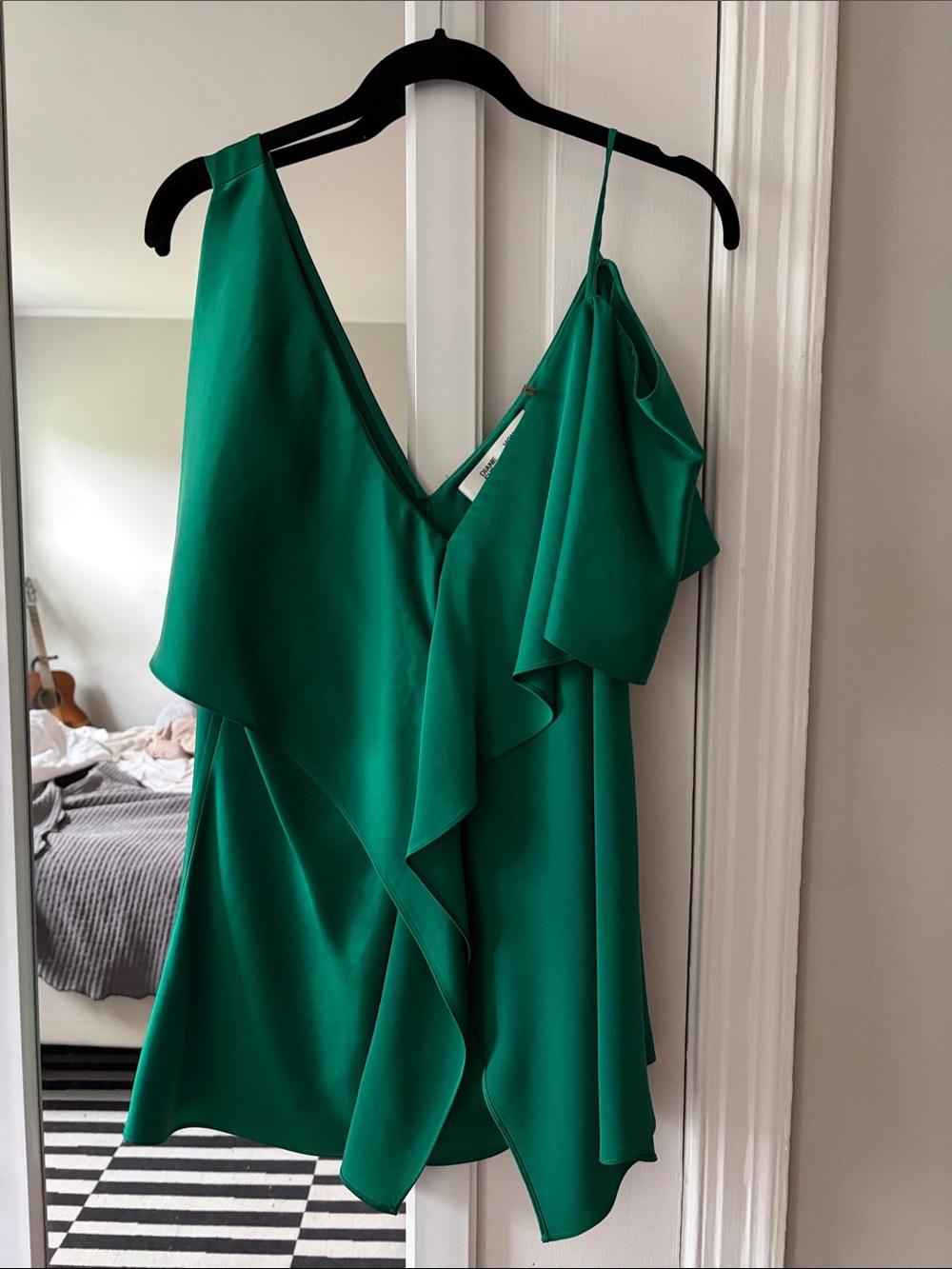 Diane Von Furstenberg Emerald Green Satin/Silk Sleeveless Top